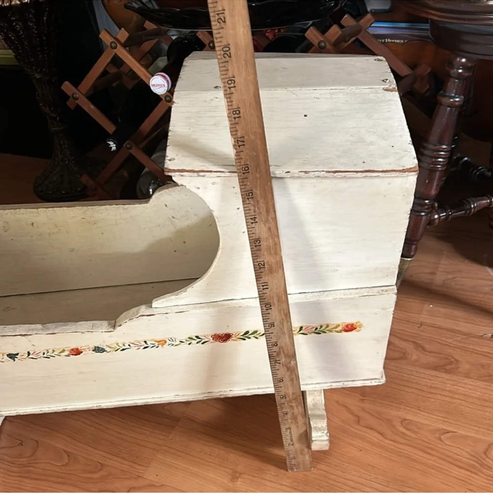 Vintage Primitive Wooden Rocking Cradle Bassinet